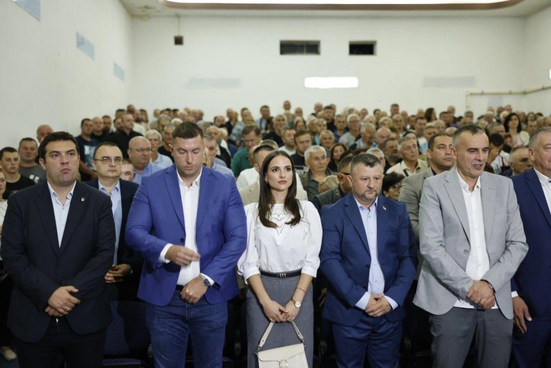 Андреа Перић